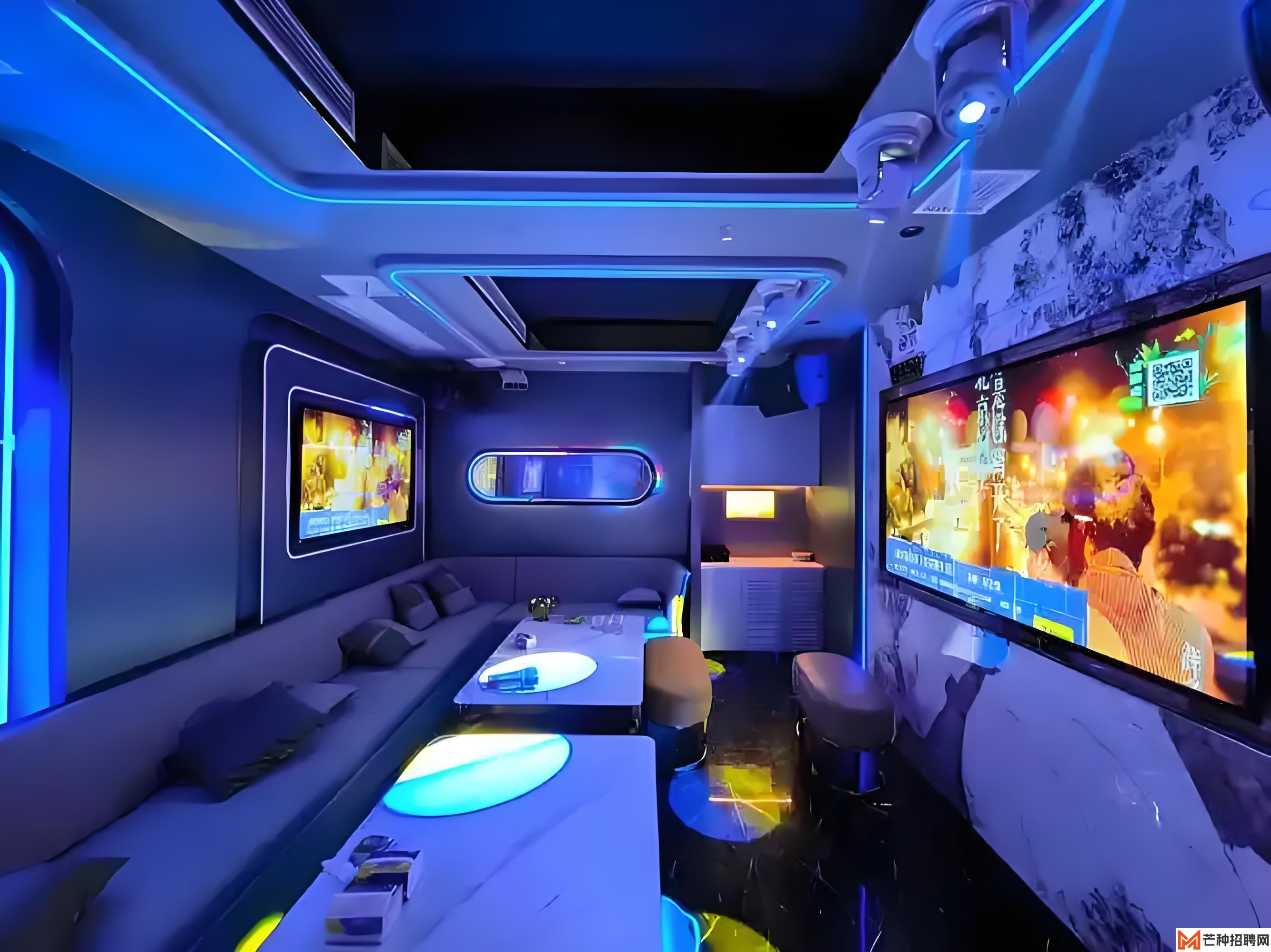 探索成都：在特色酒吧开启高薪职业之旅