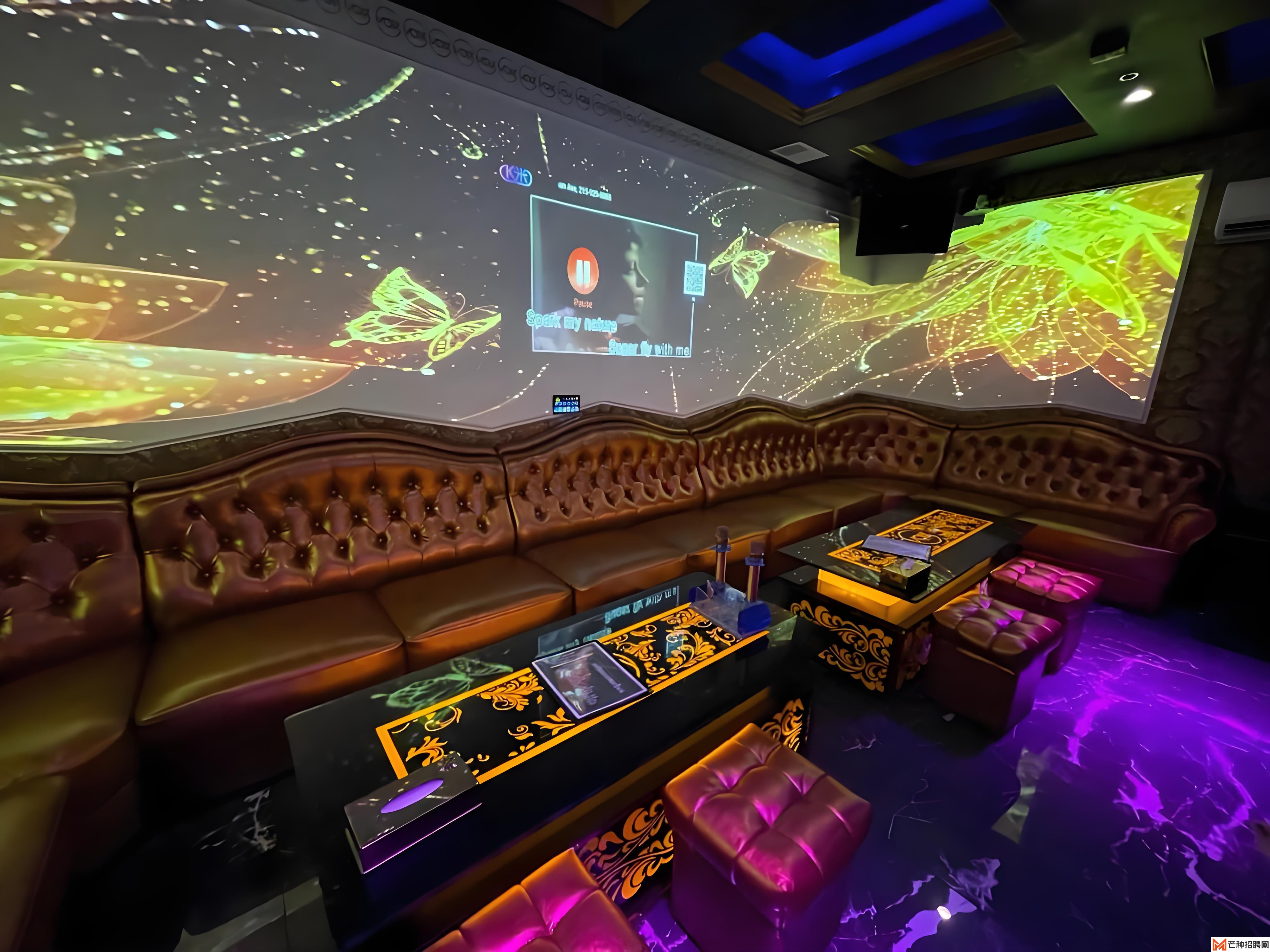 东郊记忆清吧诚聘：年轻女生，你的舞台在这里绽放光彩！