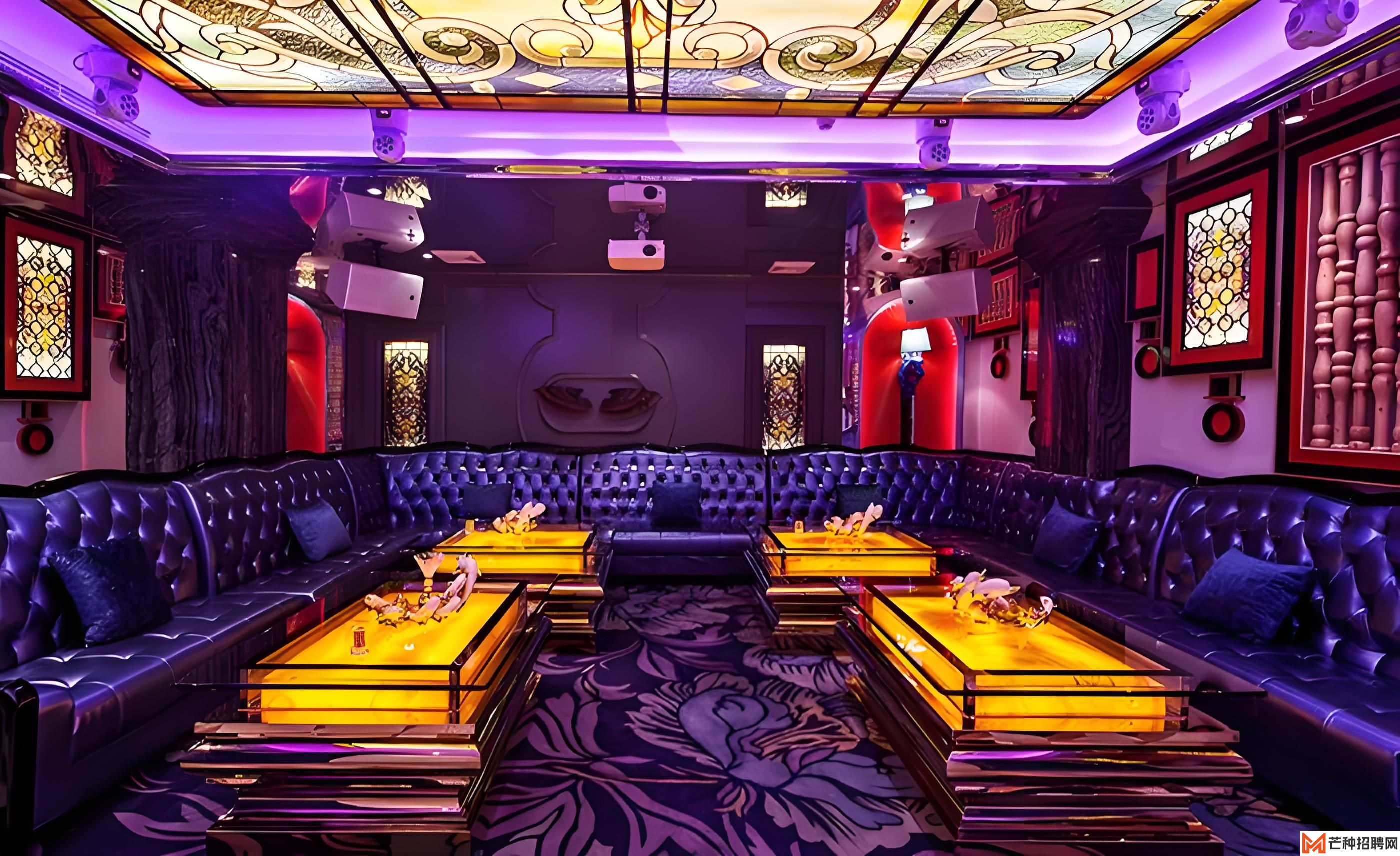 成都科华北路嗨翻夜场，期待气氛女神的加入！